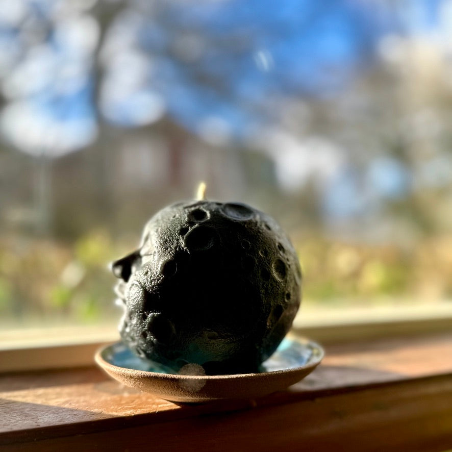 XL Sleeping Moon Beeswax Candle